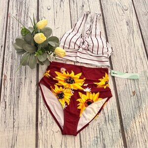 Women’s two piece bikini swimsuit high waisted bottom size S(4)